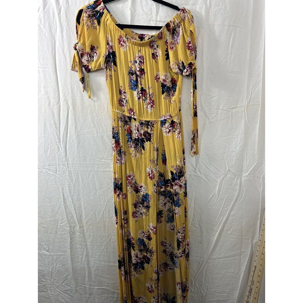 Anthropologie Band‎ Of Gypsies Jumpsuit Shorts Sz M Yellow Floral Flowy Long
